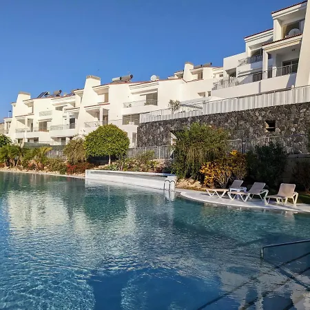 In La Caleta Holiday home